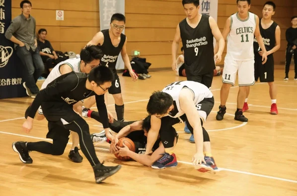 如何结合跑步和篮球训练提高耐力?_0